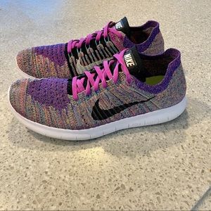 Nike Wmns Free RN Flyknit 'Hyper Purple' sz 9